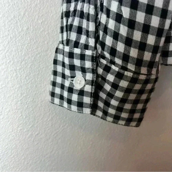 Jones New York Women's Front Tie Button Down Gingham Blouse Size Medium - Picture 12 of 13